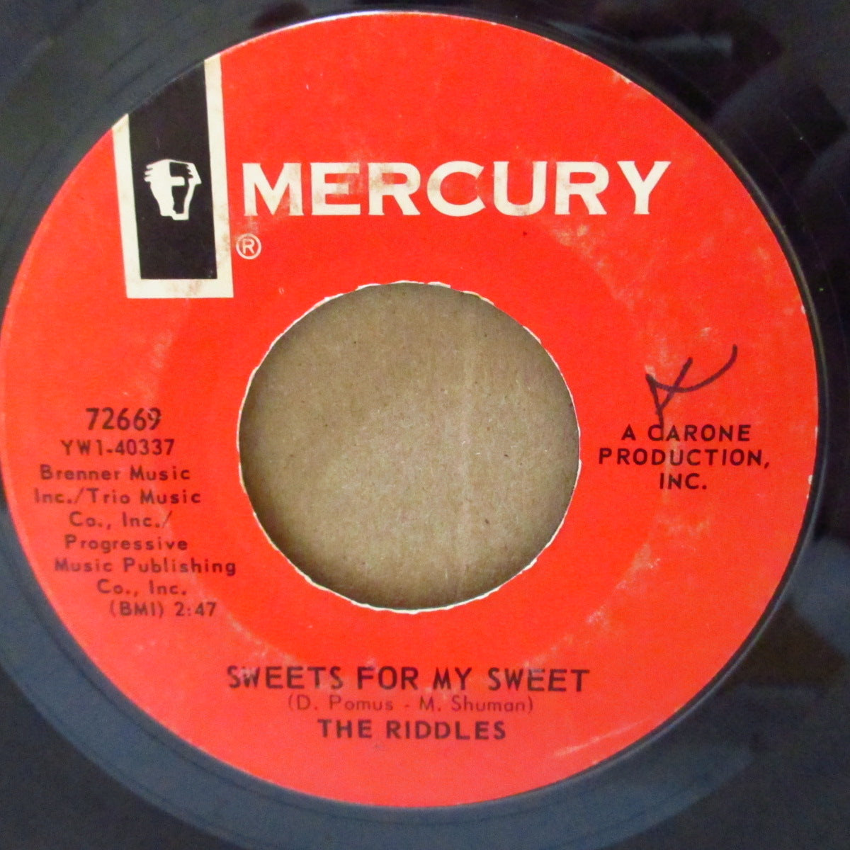 RIDDLES, THE (ザ・リドルズ) - Sweets For My Sweet (US '67 マーキュリー社再発7インチ)サーチャーズ名曲の清涼ガレージカバー & 哀愁マイナーコード・ポップ・ビート