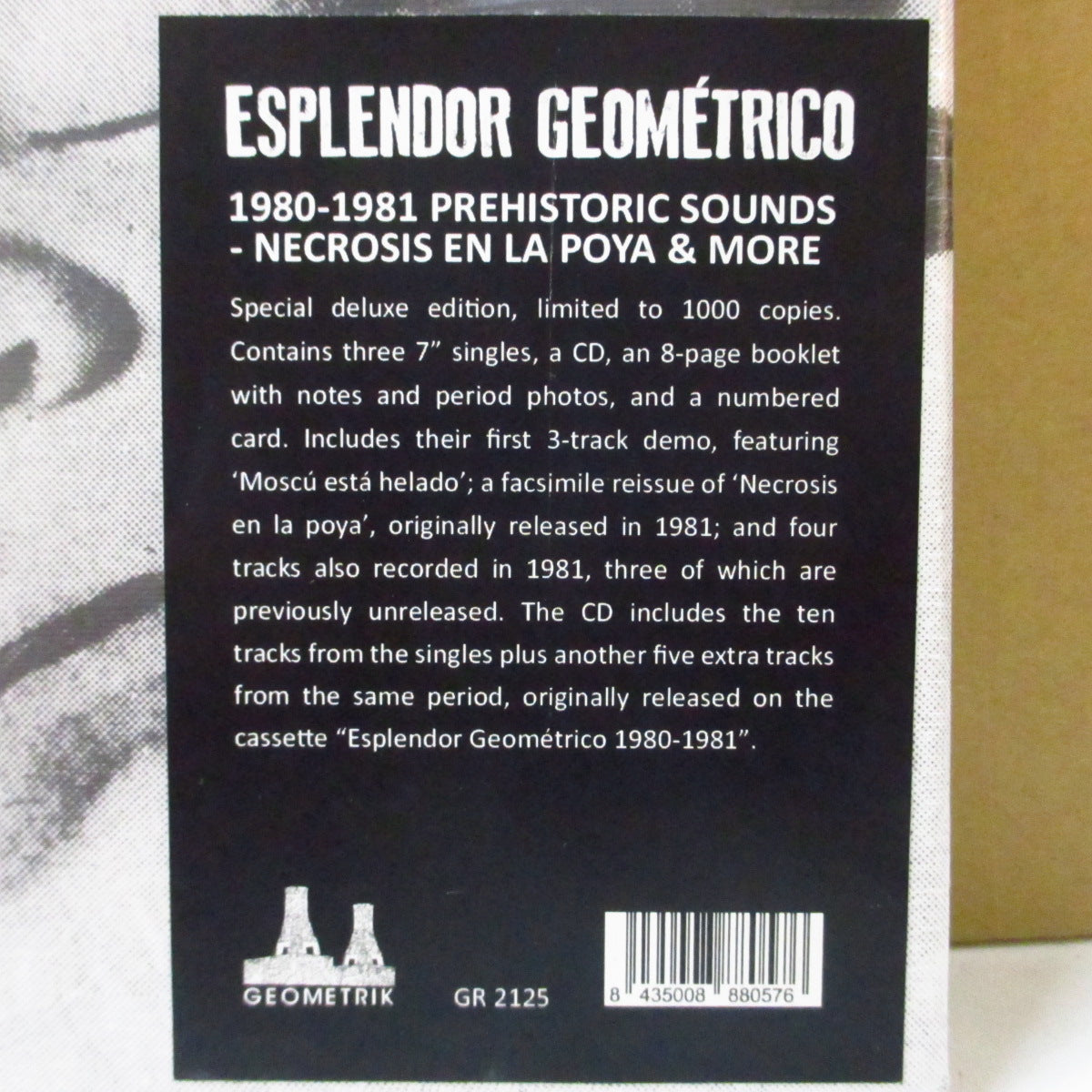 ESPLENDOR GEOMETRICO (エスプレンドー・ジオメトリコ) - 1980-1981 Prehistoric Sounds - Necrosis En La Poya & More (Spain '12 限定1,000枚「ブラック&クリア&レッドヴァイナル」 3x7インチ+CD, ブックレット/ボックスセット)