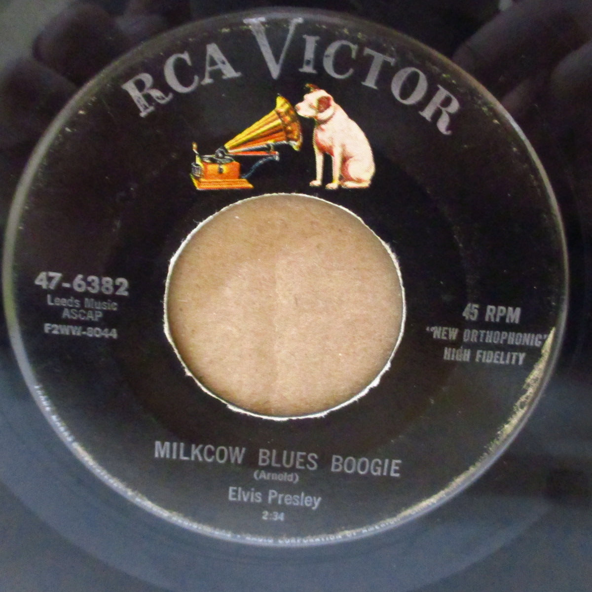 ELVIS PRESLEY (エルヴィス・プレスリー) - Milkcow Blues Boogie (US '55 RCAビクター初回再発7インチ)