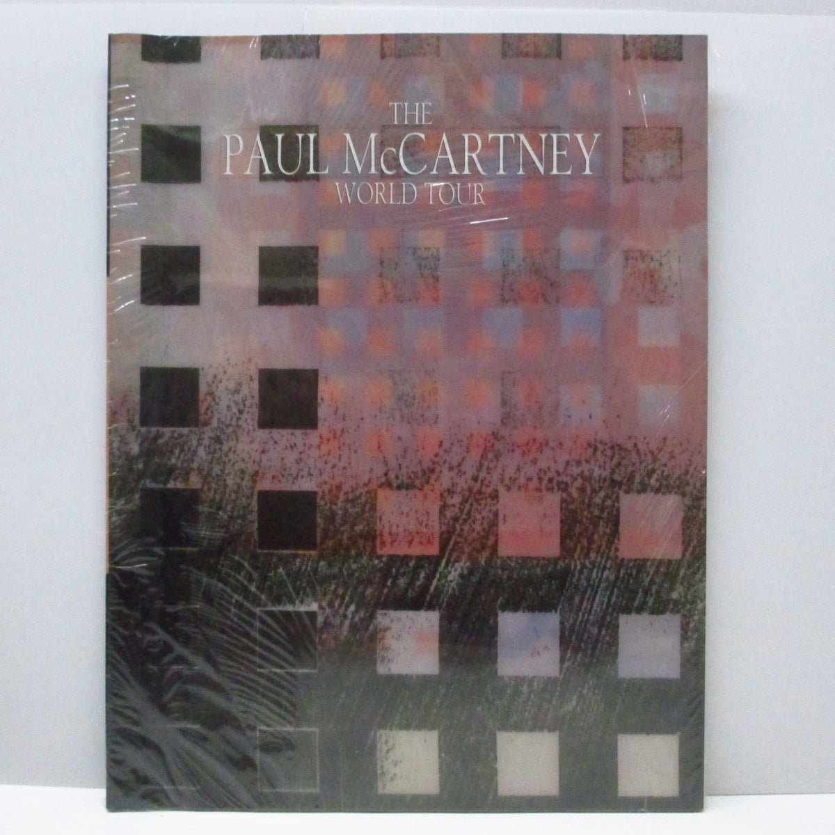 PAUL McCARTNEY (ポール・マッカートニー) - The Paul McCartney World Tour Program (Worlwide 公式「ツアーパンフレット」 「廃盤 New」 )