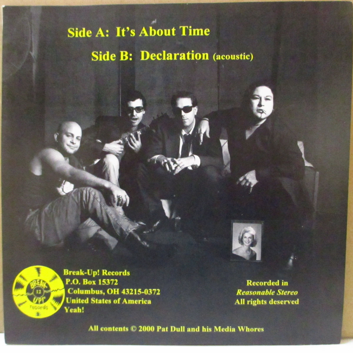 PAT DULL & HIS MEDIA WHORES (パット・ダル・アンド・ヒズ・メディア・ホアーズ) - It's About Time (US '00 オリジナル 7インチ+ステッカー/光沢固紙ジャケ)