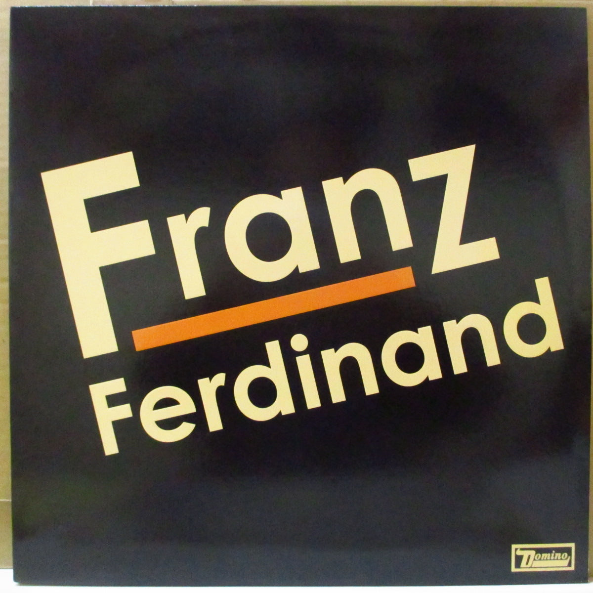FRANZ FERDINAND (フランツ・フェルディナンド) - S.T. <1st Album> (US オリジナル「マトリクスにⓊ無し」 LP+固紙インナー/光沢エンボスジャケ) '04年1stアルバム