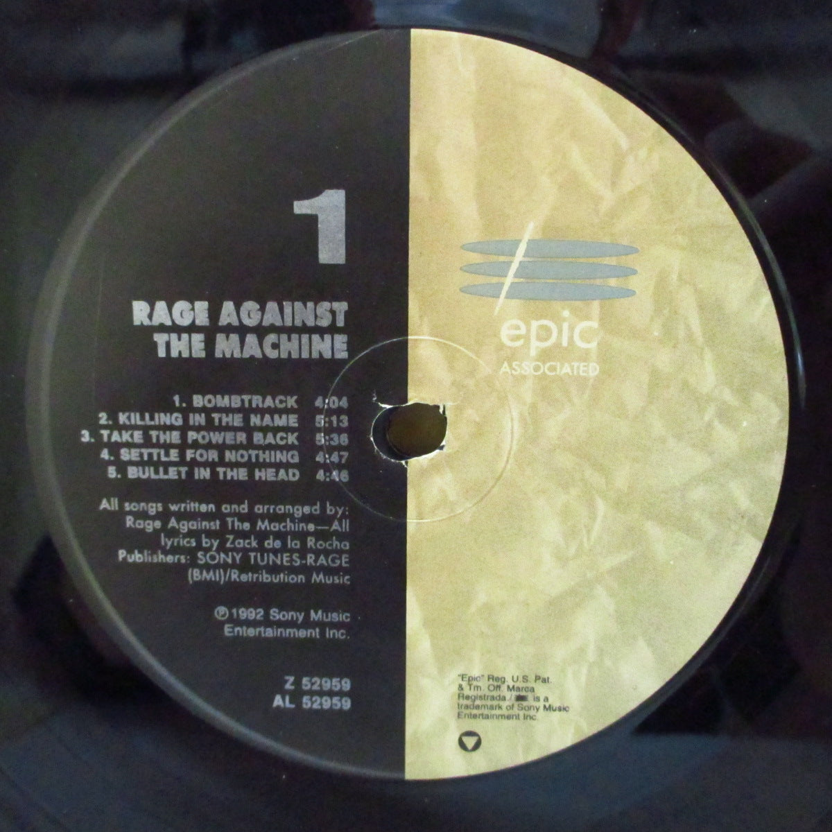 RAGE AGAINST THE MACHINE (レイジ・アゲインスト・ザ・マシーン) - S.T. <1st Album> (US オリジナル LP+ソフト紙インナー) '92年1stアルバム