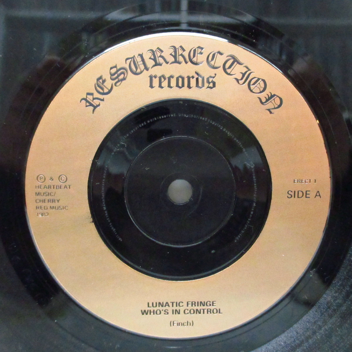 LUNATIC FRINGE (ルナティック・フリンジ) - Who's In Control E.P. (UK オリジナル 7"/光沢ソフト紙ジャケ) '82年ファースト!