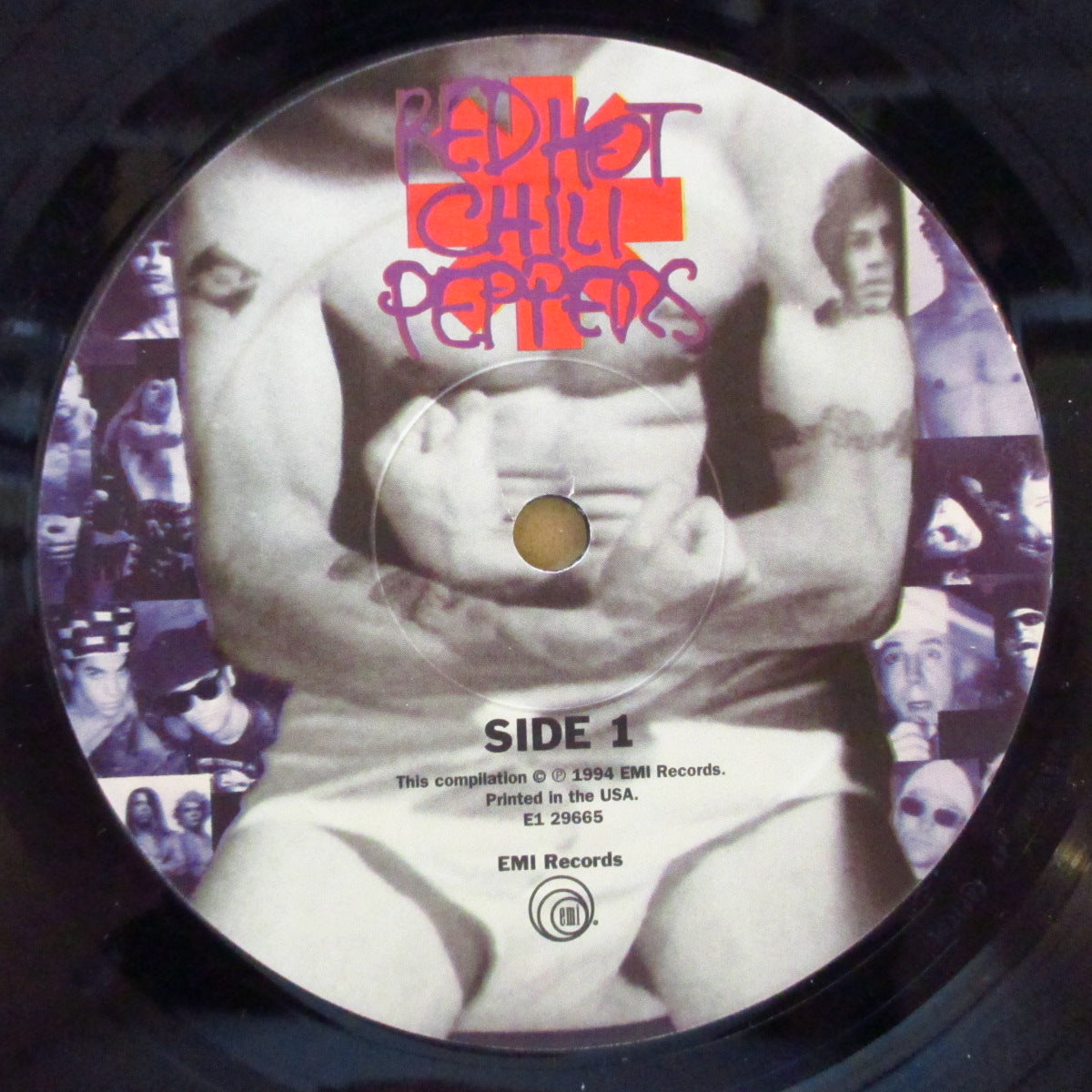 RED HOT CHILI PEPPERS (レッド・ホット・チリ・ペッパーズ) - Out In L.A. (US オリジナル LP+インナー) '94年コンピレーション