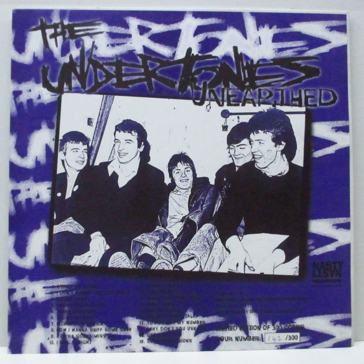 UNDERTONES, THE (ジ・アンダートーンズ) - Unearthed (UK 300枚限定ナンバリング入り LP) レアな未発表デモ&ライブ !