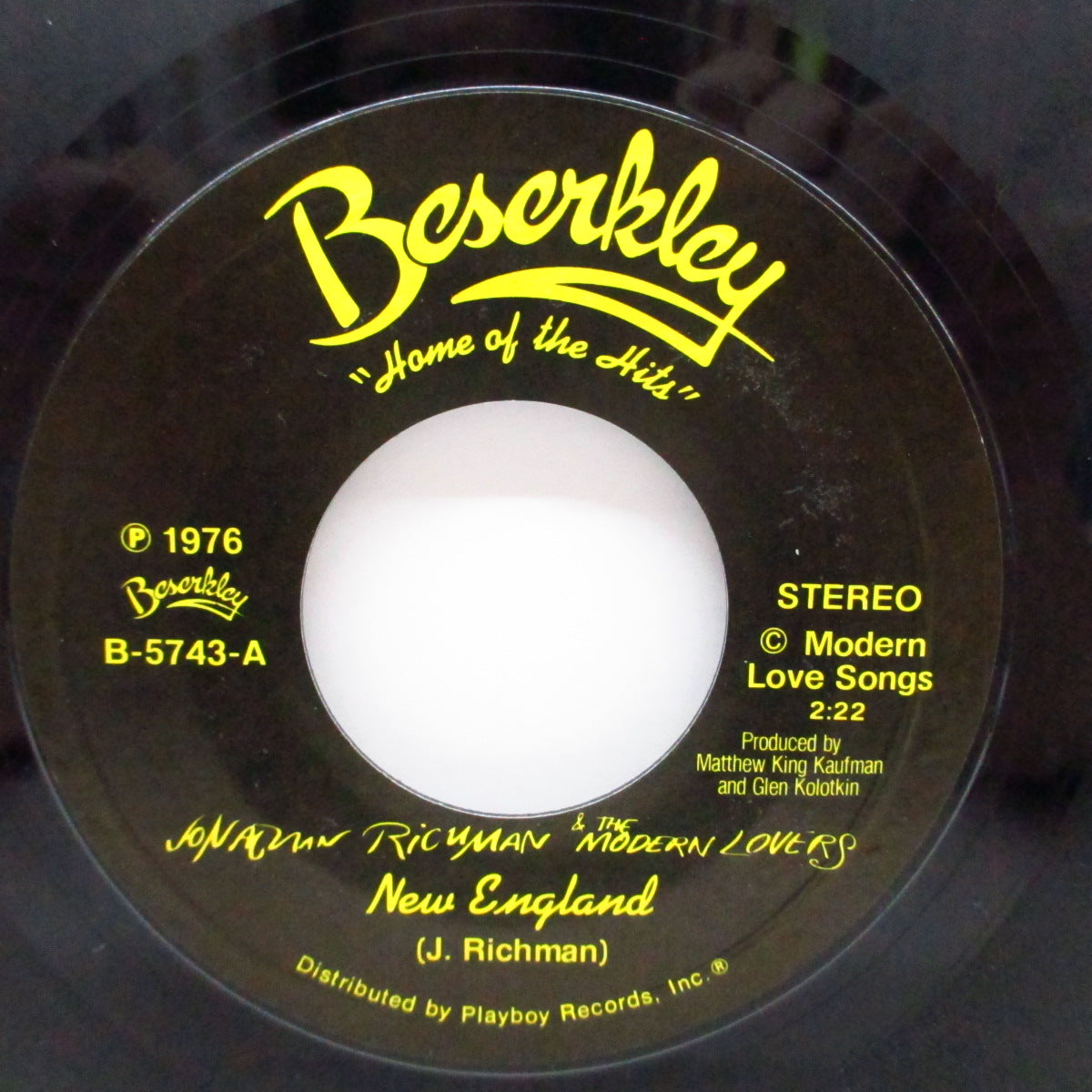 JONATHAN RICHMAN & THE MODERN LOVERS (ジョナサン・リッチマン&ザ・モダーン・ラヴァーズ) - New England (US オリジナル 7"+光沢ソフト紙ジャケ)