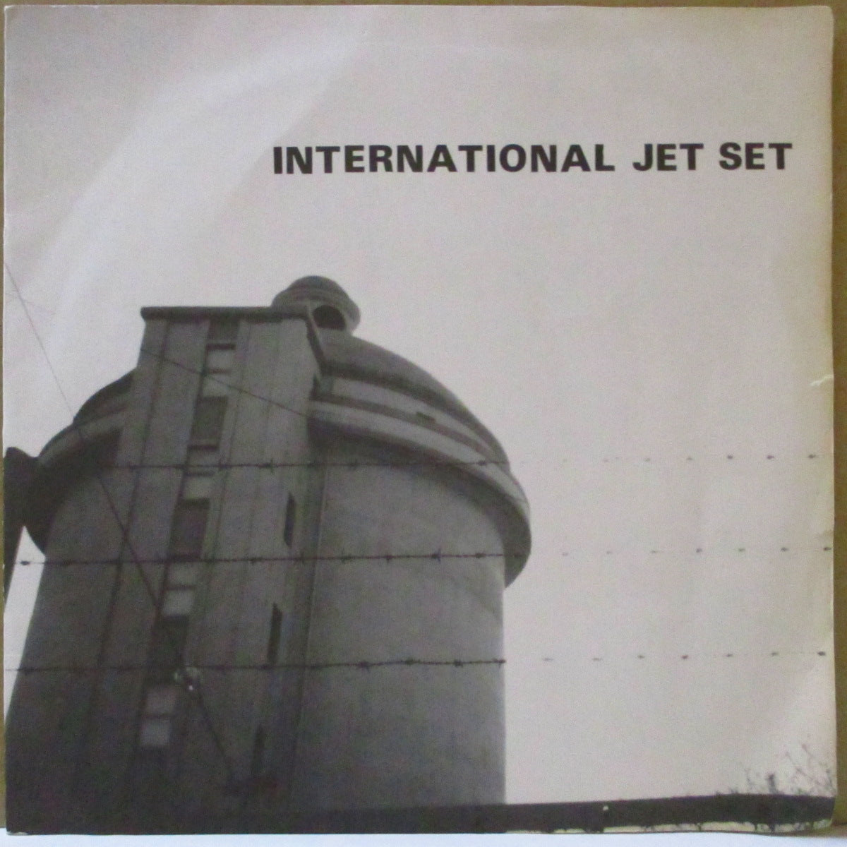INTERNATIONAL JET SET (インターナショナル・ジェット・セット) - Fade To White +3 (Japan '95 オリジナル4曲入り 7インチ+メールオーダーシート/マット固紙ジャケ)