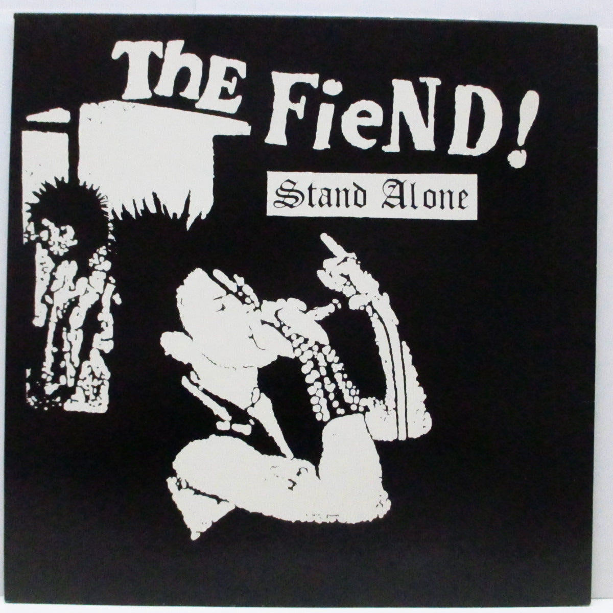 ICONS OF FILTH / FIEND, THE (アイコンズ・オブ・フィルス / ザ ・フィーンド) - Not On Her Majesty's Service / Stand Alone (EU 限定スプリット LP)