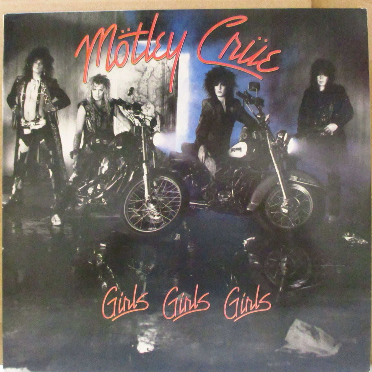 MOTLEY CRUE (モトリー・クルー) - Girls, Girls, Girls (US オリジナル「黒&赤ラベ」 LP+ソフト紙インナー) '87年4thアルバム