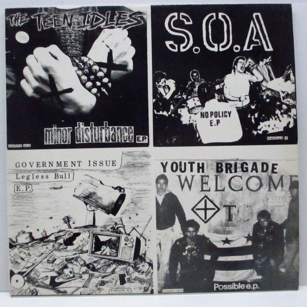 V.A. (初期D.C.ハードコア・コンピ) - Four Old 7"s On A 12" (US オリジナル LP+ポスター/初回「$5 ジャケ」)