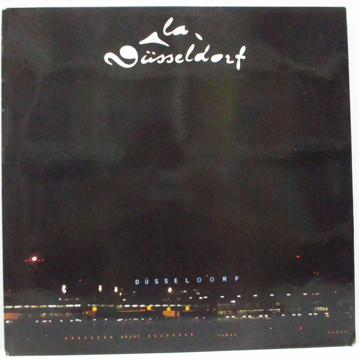 LA DUSSELDORF (ラ・デュッセルドルフ) - La Dusseldorf (1st) (German 70's 再発「LC 3311ラベ」LP+インナー、両面コーティングジャケ/6.22550 AO)