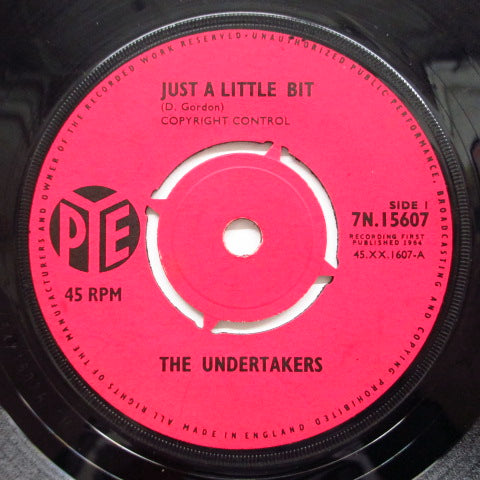 UNDERTAKERS (アンダーテイカーズ) - Just A Little Bit (UK オリジナル 7インチ+カンパニースリーブ)