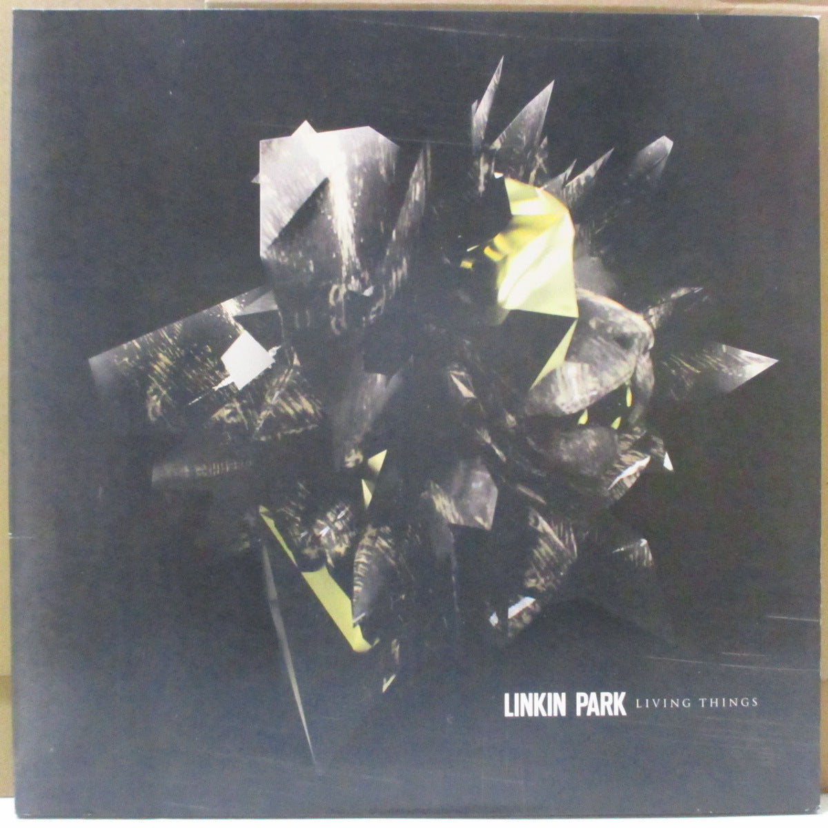 LINKIN PARK (リンキン・パーク) - Living Things (EU '16 再発「ブラックヴァイナル」LP+2x光沢ソフト紙インサート/光沢見開きジャケ)