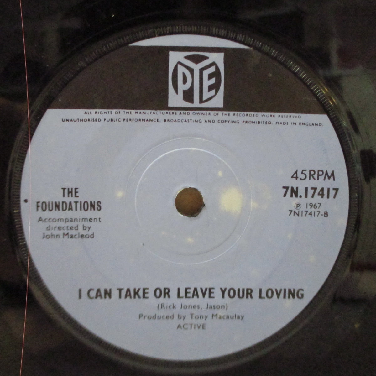 FOUNDATIONS (ファウンデーションズ) - Back On My Feet Again (UK Orig.Black Bar Lbl.Flat Center)