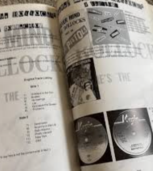 SEX PISTOLS (セックス・ピストルズ)  - Retro Spective (UK 正規再販ペーパーバック本/ New) '96年のディスコグラフィー本が復刻！