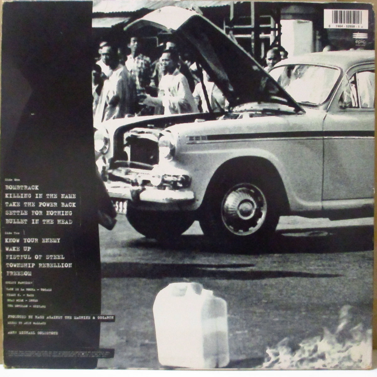 RAGE AGAINST THE MACHINE (レイジ・アゲインスト・ザ・マシーン)  - S.T. <1st Album>  (US オリジナル LP+ソフト紙インナー) '92年1stアルバム