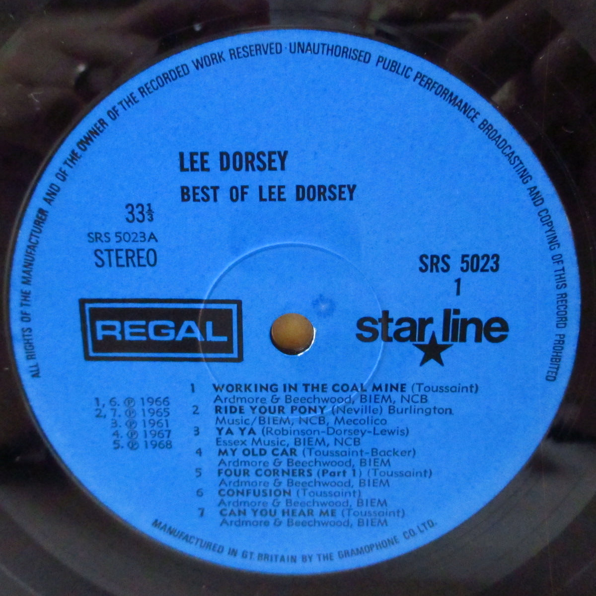 LEE DORSEY (リー・ドーシー)  - The Best Of Lee Dorsey (UK '70 オリジナル・ステレオLP/表面コーティング3面折り返し有りジャケ) 英国独自編集'60年代黄金期ベスト！