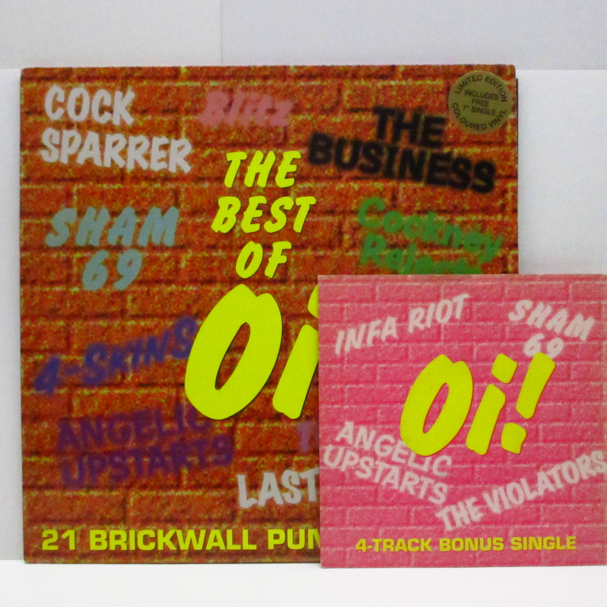 V.A. (80's UK Oi!コンピ！)  - The Best Of Oi! : 25 Brickwall Classics (UK '97 限定再発「黄色盤」LP+4曲入ボーナス 7"、ステッカー付ジャケ/MAY LP 706)