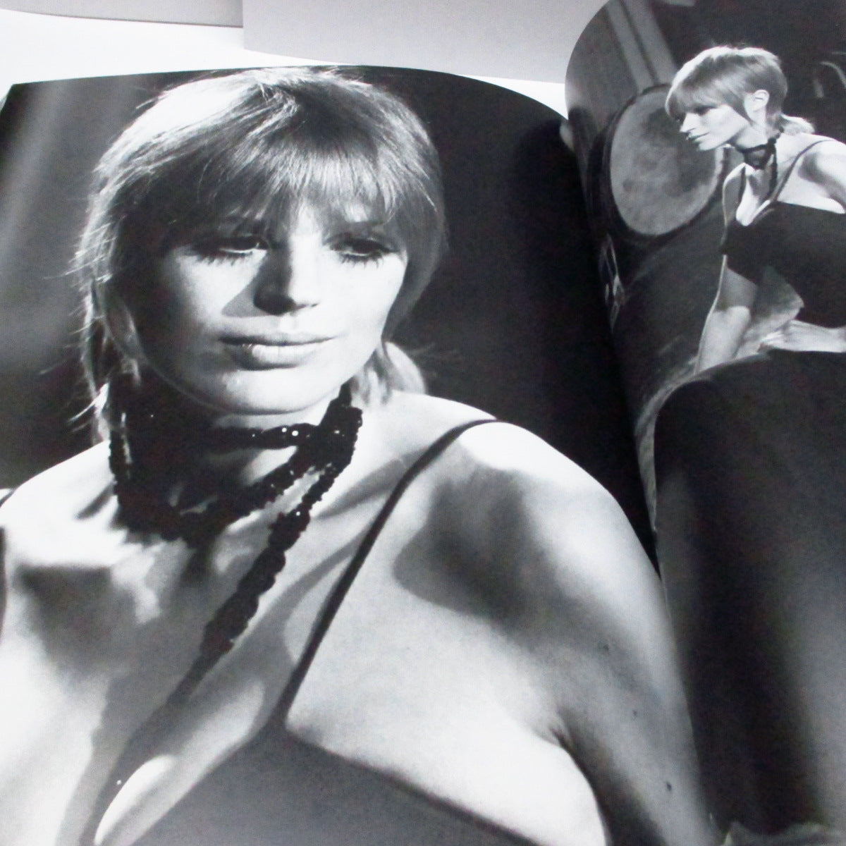 ROLLING STONES (Mick Randolph著) (ローリング・ストーンズ)  - Rock And Roll Circus (UK Orig.Book)